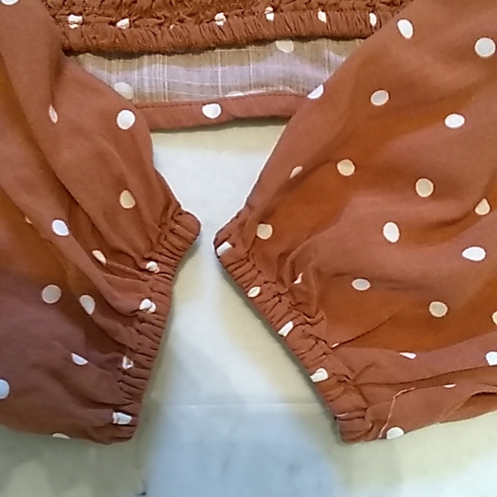 Aeropostale tie on long sleeve cropped blouse. - Picture 10 of 11